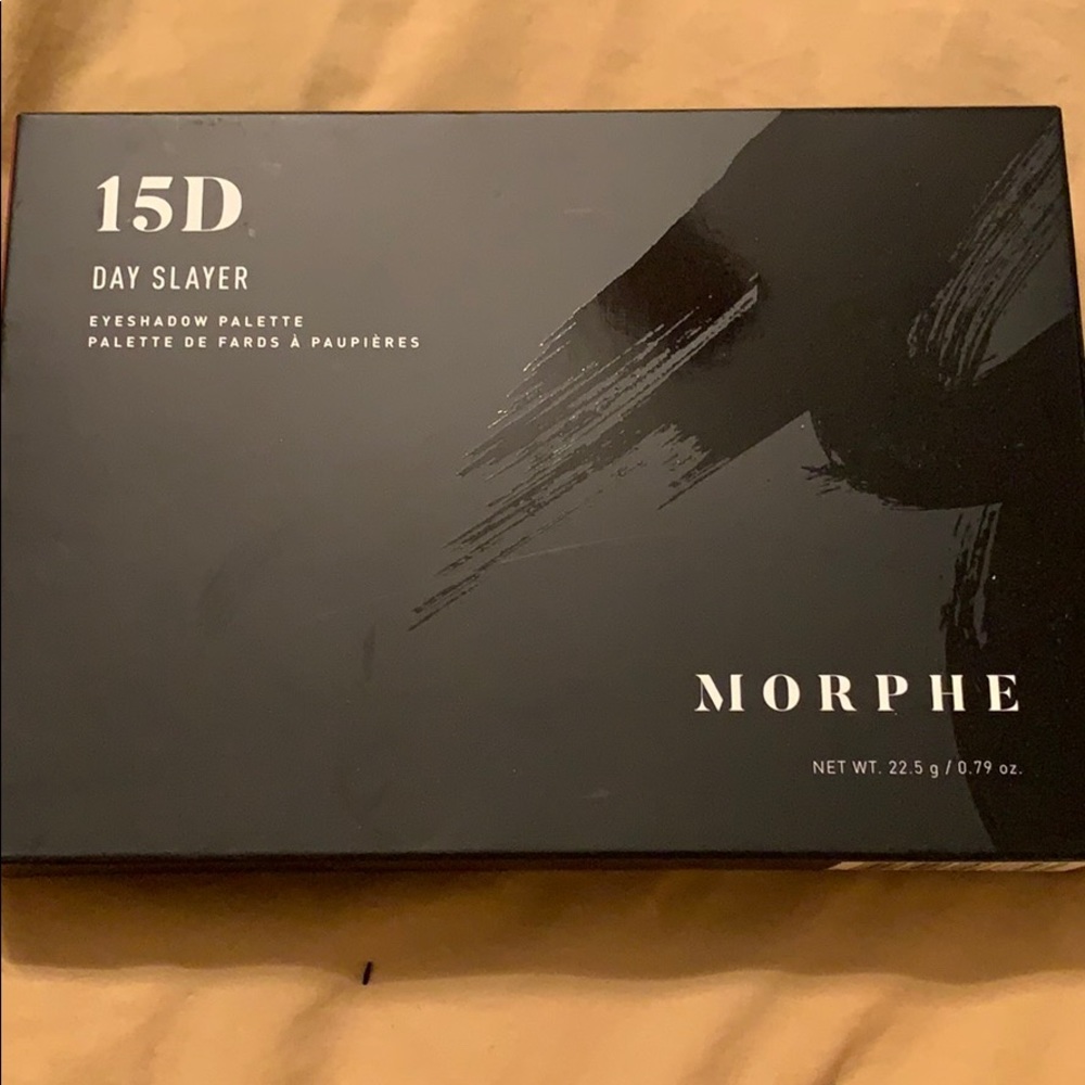 Morphs 15D Day Slayer Eyeshadow Palette